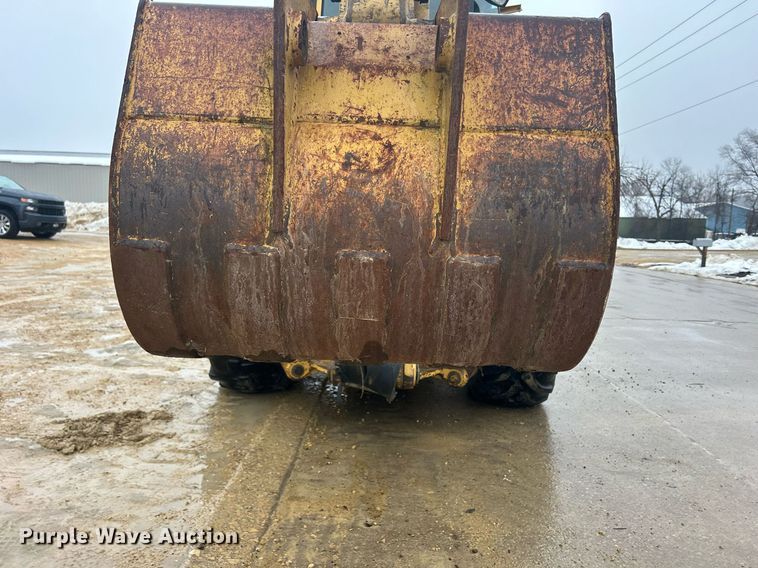 image for item DQ1085 1990 Caterpillar 416 backhoe