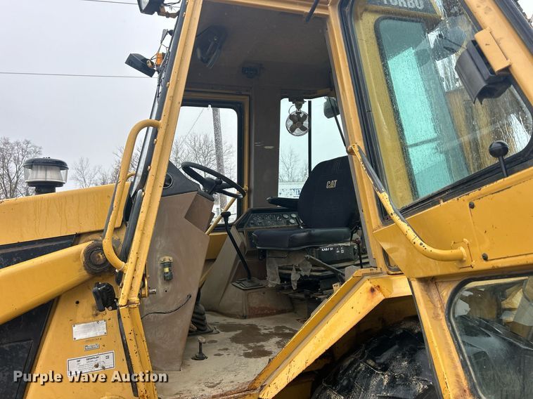 image for item DQ1085 1990 Caterpillar 416 backhoe