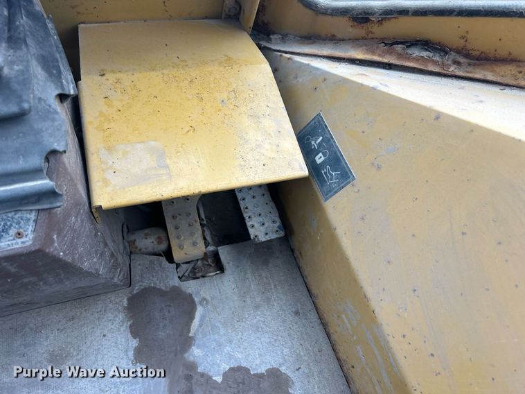 image for item DQ1085 1990 Caterpillar 416 backhoe