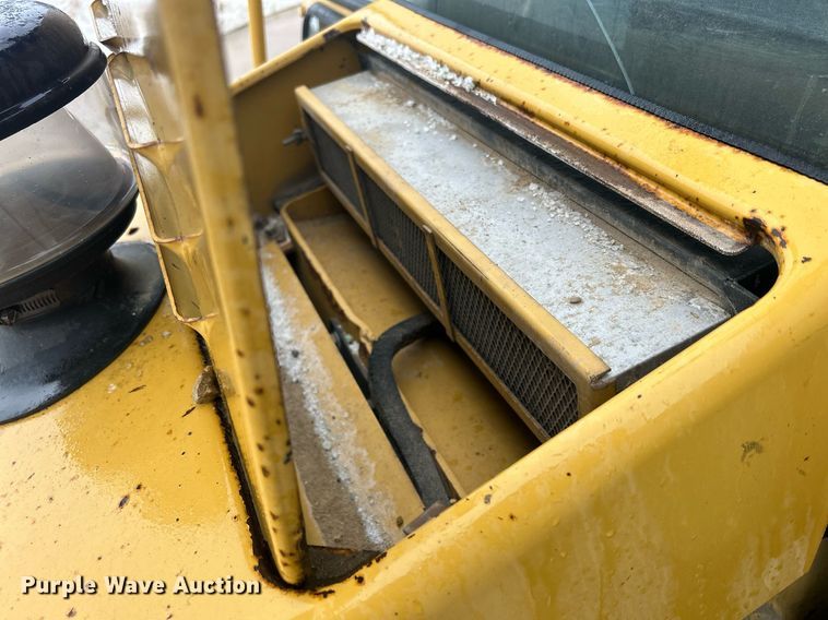 image for item DQ1085 1990 Caterpillar 416 backhoe