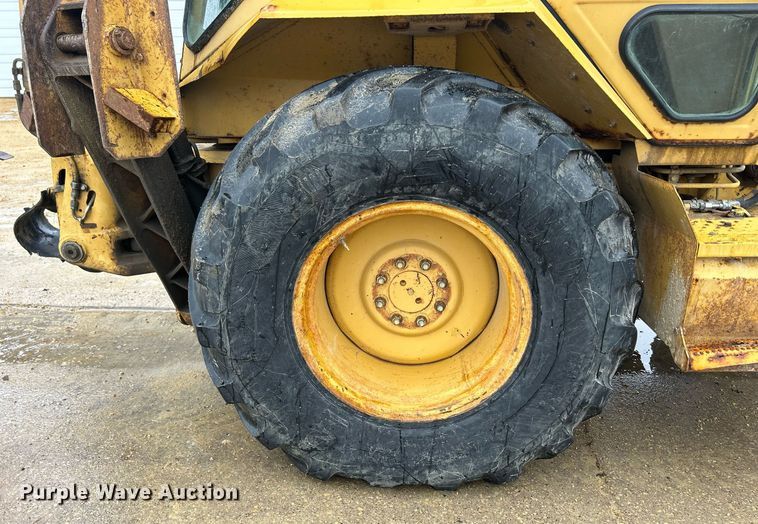 image for item DQ1085 1990 Caterpillar 416 backhoe