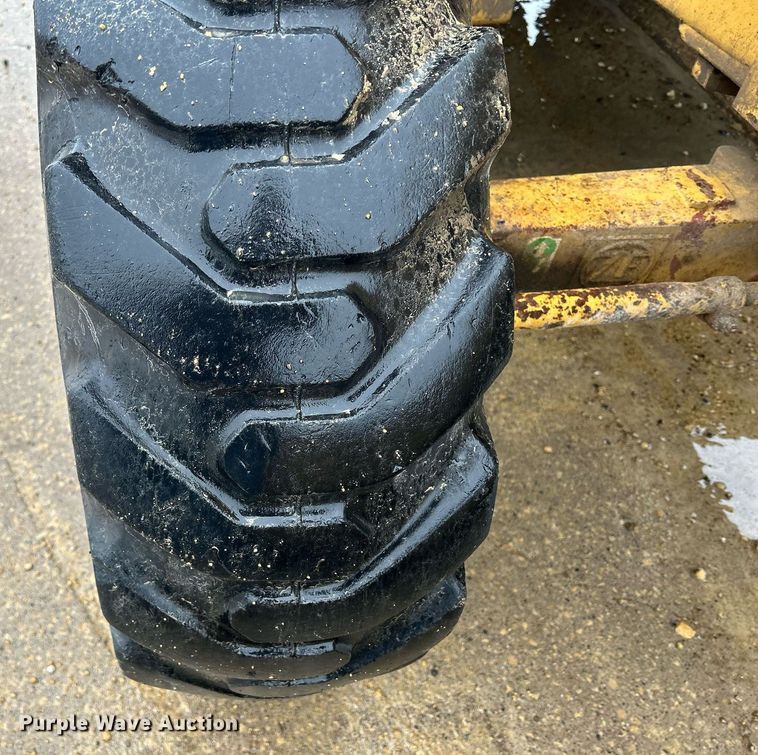 image for item DQ1085 1990 Caterpillar 416 backhoe