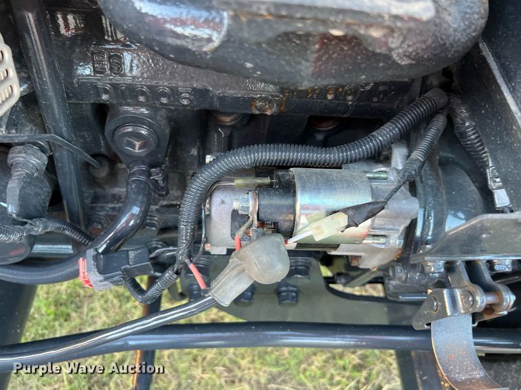 image for item DQ2313 Kubota B21 tractor