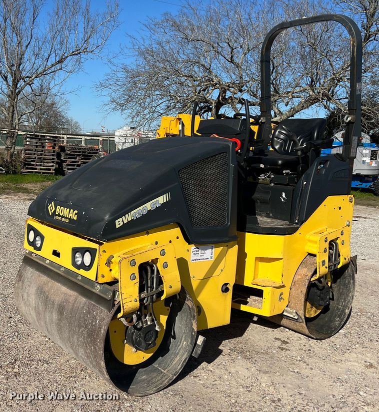 image for item DQ2349 2018 Bomag BW 120 SL-5 double drum vibratory roller