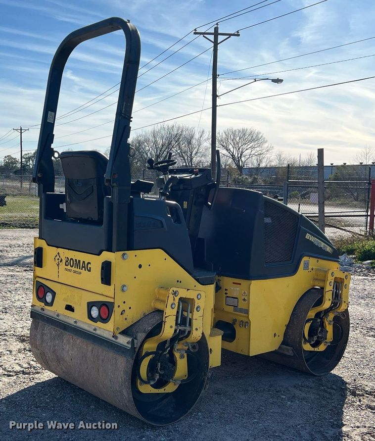 image for item DQ2349 2018 Bomag BW 120 SL-5 double drum vibratory roller