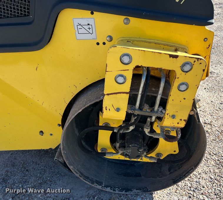 image for item DQ2349 2018 Bomag BW 120 SL-5 double drum vibratory roller