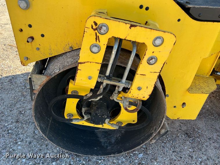image for item DQ2349 2018 Bomag BW 120 SL-5 double drum vibratory roller