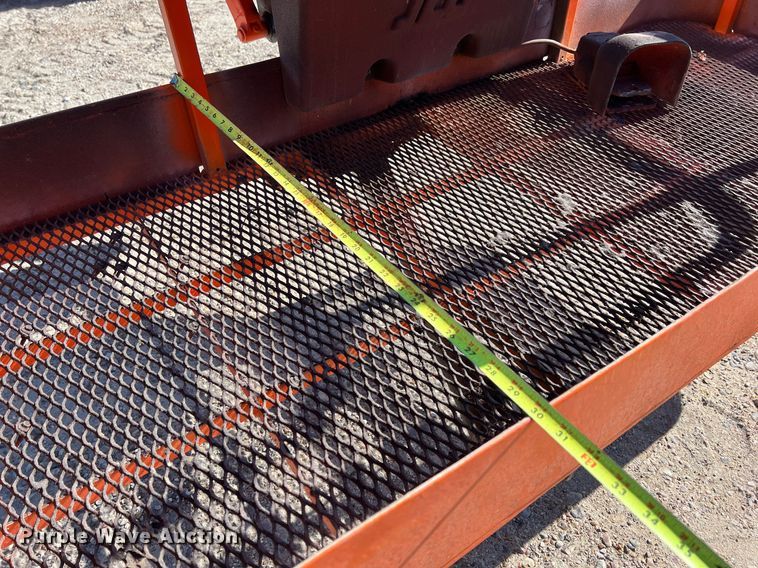 image for item DQ2352 2014 JLG 450AJ boom lift