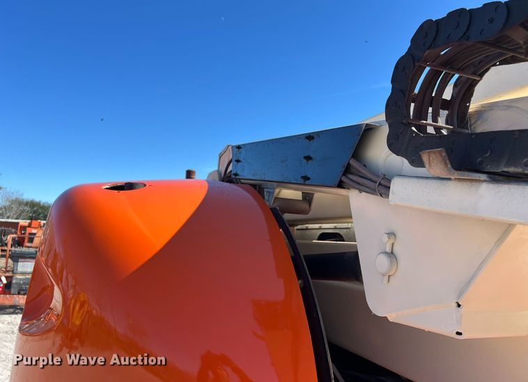 image for item DQ2352 2014 JLG 450AJ boom lift