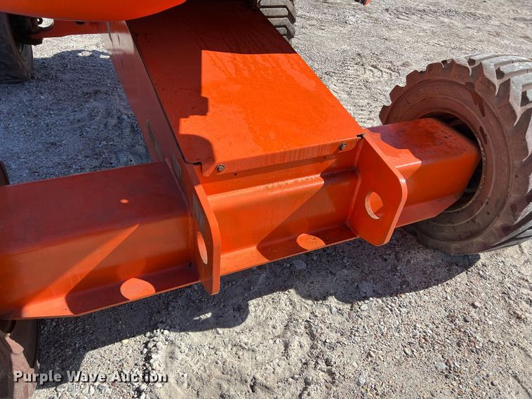 image for item DQ2352 2014 JLG 450AJ boom lift