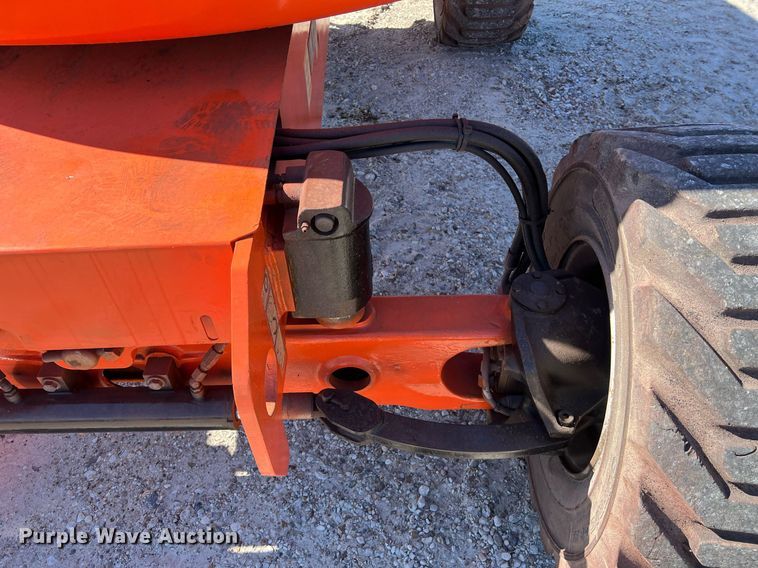 image for item DQ2352 2014 JLG 450AJ boom lift