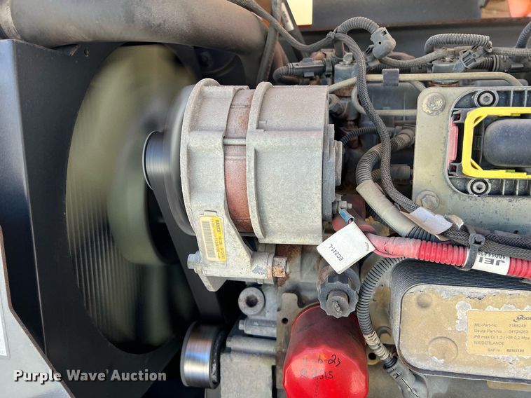 image for item DQ2352 2014 JLG 450AJ boom lift