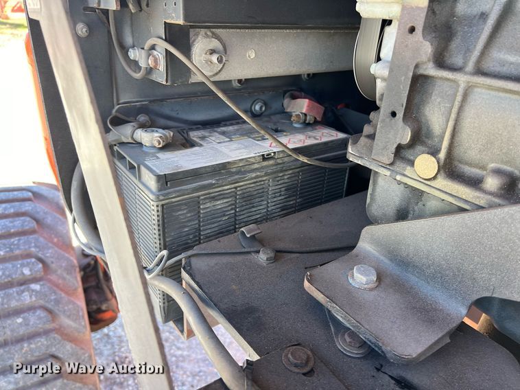 image for item DQ2352 2014 JLG 450AJ boom lift