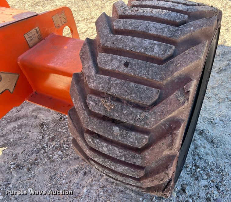 image for item DQ2352 2014 JLG 450AJ boom lift