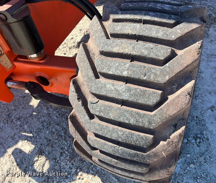 image for item DQ2352 2014 JLG 450AJ boom lift