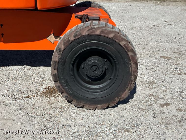image for item DQ2352 2014 JLG 450AJ boom lift