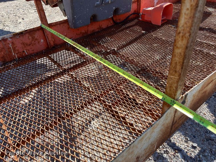 image for item DQ2354 2012 JLG 600S boom lift