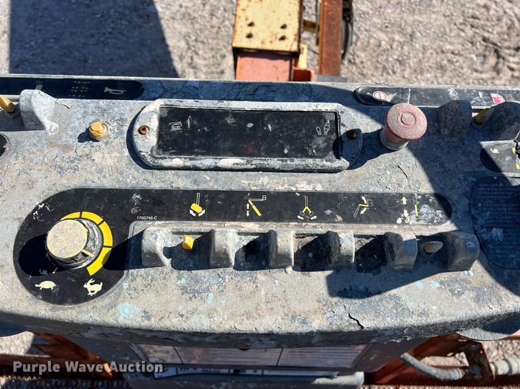 image for item DQ2354 2012 JLG 600S boom lift