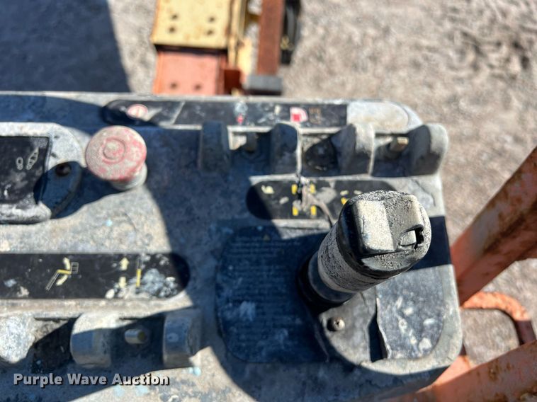 image for item DQ2354 2012 JLG 600S boom lift