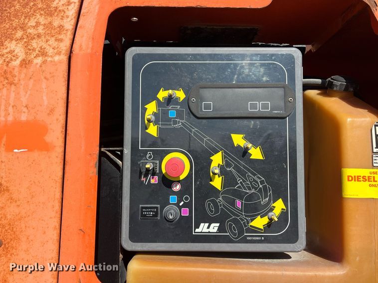 image for item DQ2354 2012 JLG 600S boom lift