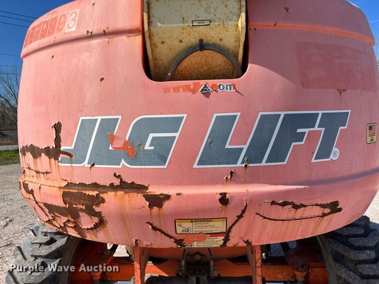 image for item DQ2354 2012 JLG 600S boom lift