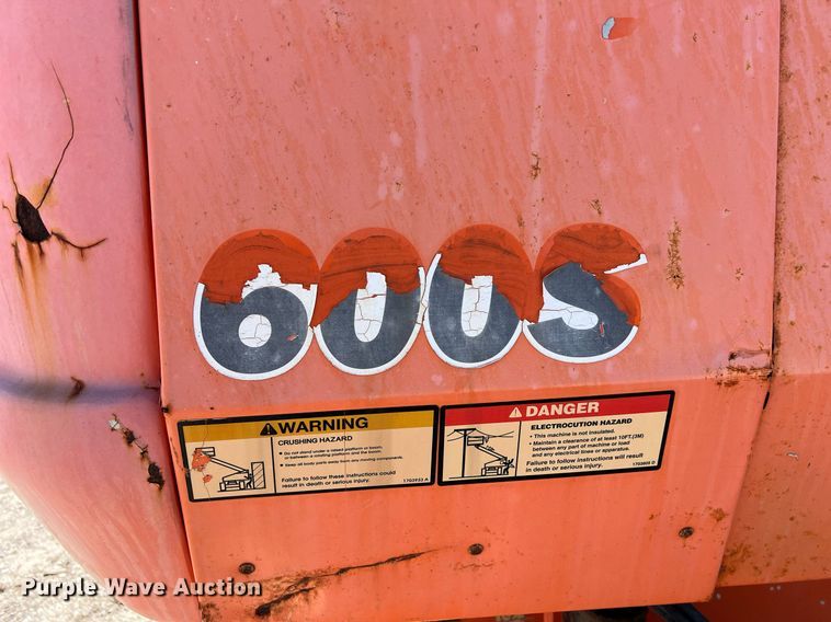 image for item DQ2354 2012 JLG 600S boom lift