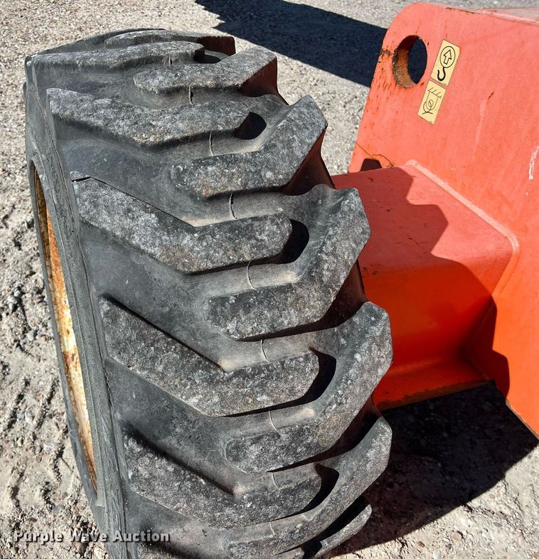 image for item DQ2354 2012 JLG 600S boom lift