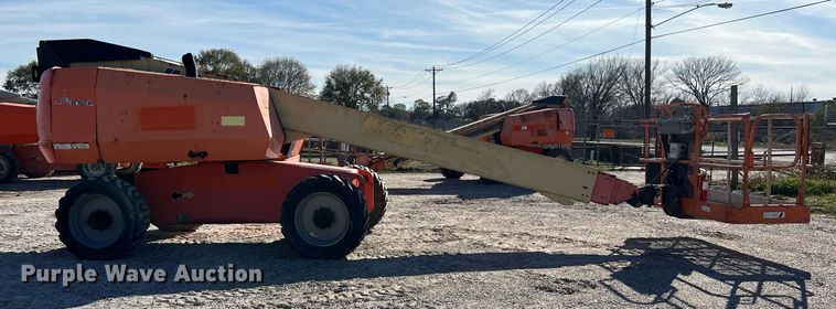 image for item DQ2355 2012 JLG 600S boom lift
