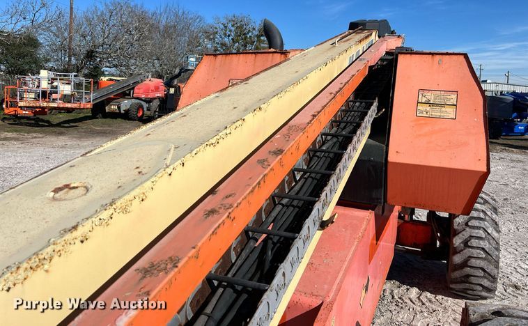 image for item DQ2355 2012 JLG 600S boom lift