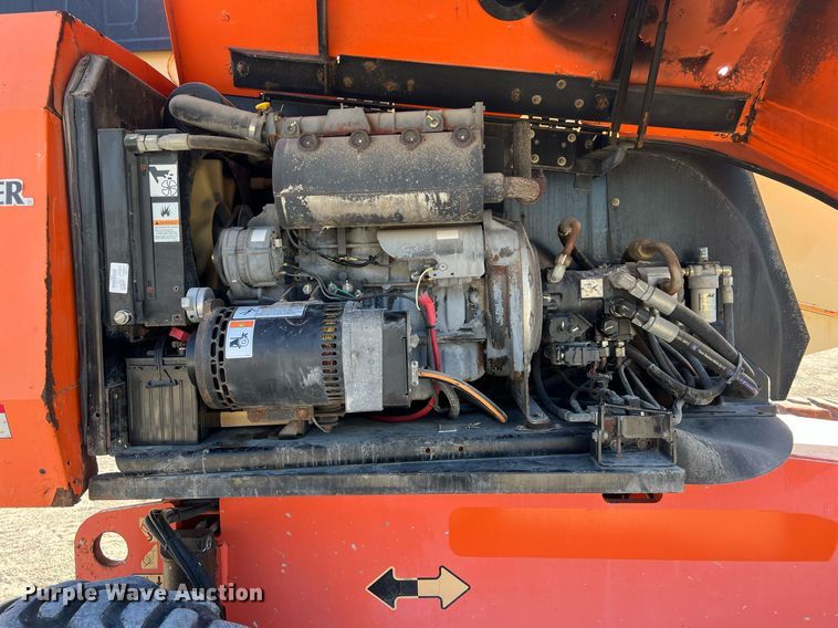 image for item DQ2355 2012 JLG 600S boom lift