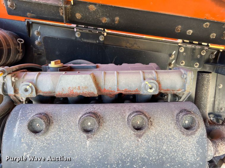 image for item DQ2355 2012 JLG 600S boom lift