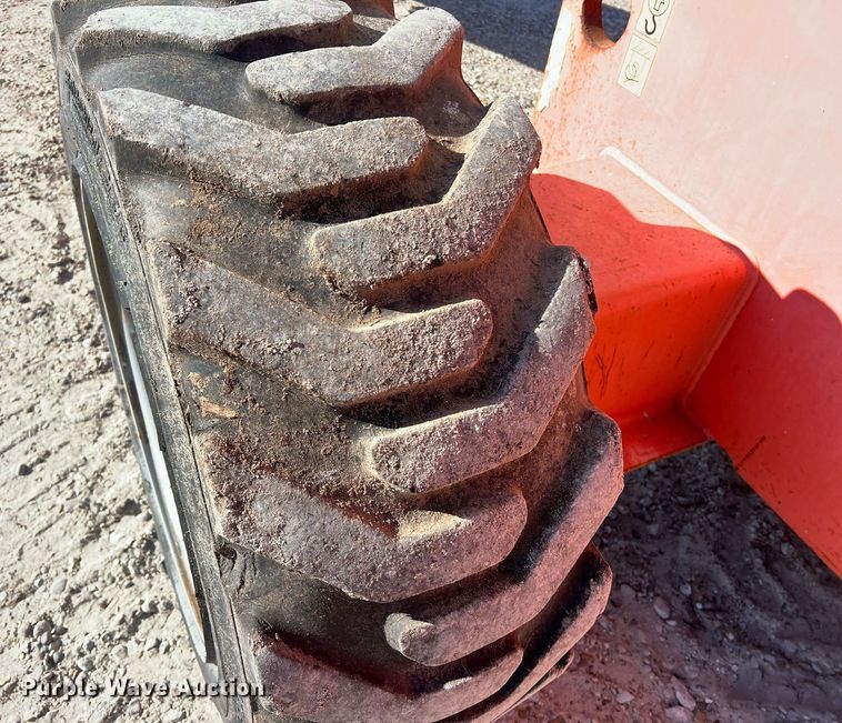 image for item DQ2355 2012 JLG 600S boom lift