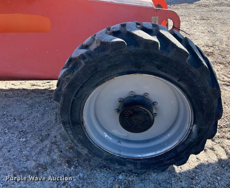 image for item DQ2355 2012 JLG 600S boom lift