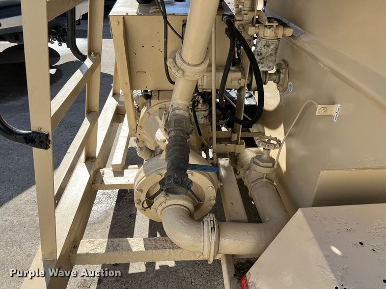 image for item DQ2356 2006 Finn T120GN  hydroseeder