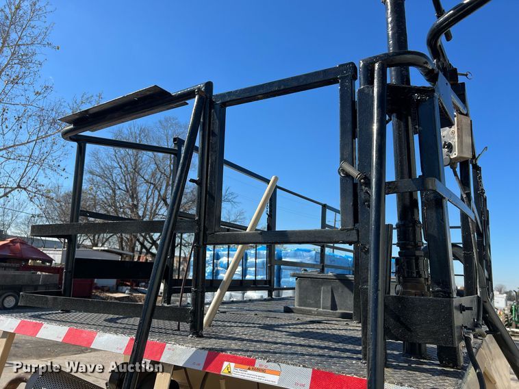 image for item DQ2356 2006 Finn T120GN  hydroseeder