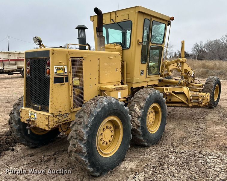 image for item EK9937 1986 Caterpillar 120G motor grader