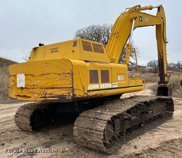 image for item EK9938 1987 John Deere 790D excavator