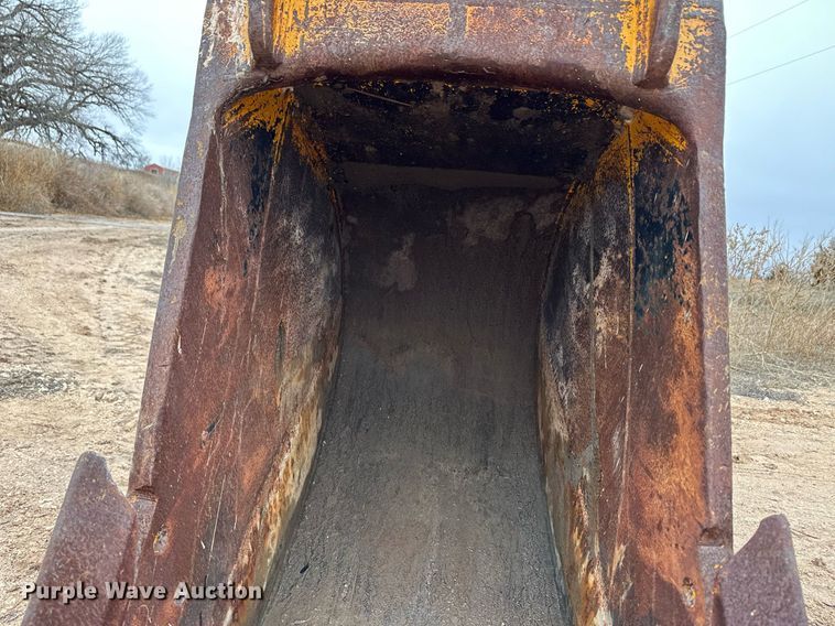 image for item EK9938 1987 John Deere 790D excavator