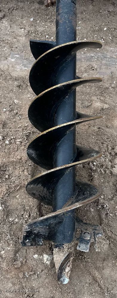 image for item EK9941 2002 John Deere 250 skid steer loader