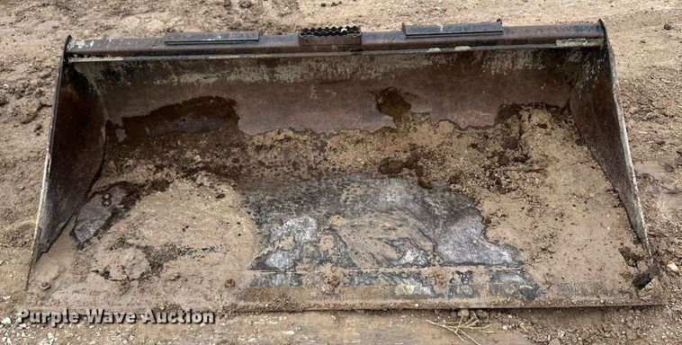 image for item EK9941 2002 John Deere 250 skid steer loader