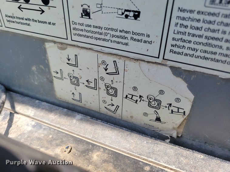 image for item IQ9943 2012 Genie GTH1056 telehandler