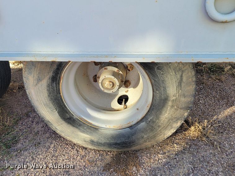 image for item JG9641 1994 Landoll tilt deck equipment trailer