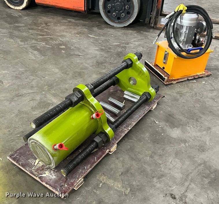 image for item JT9014 Track pin press