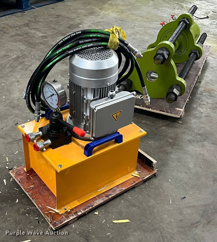 image for item JT9014 Track pin press