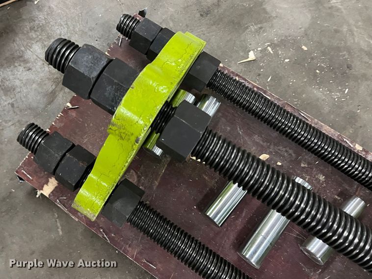 image for item JT9014 Track pin press