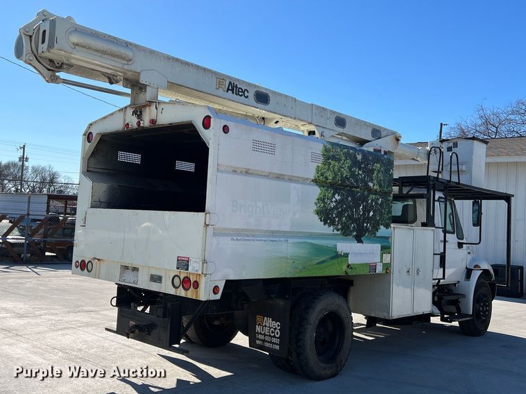 image for item JT9029 2013 International  DuraStar 4300 forestry bucket truck