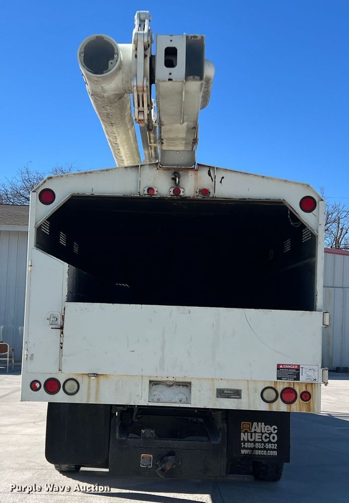 image for item JT9029 2013 International  DuraStar 4300 forestry bucket truck