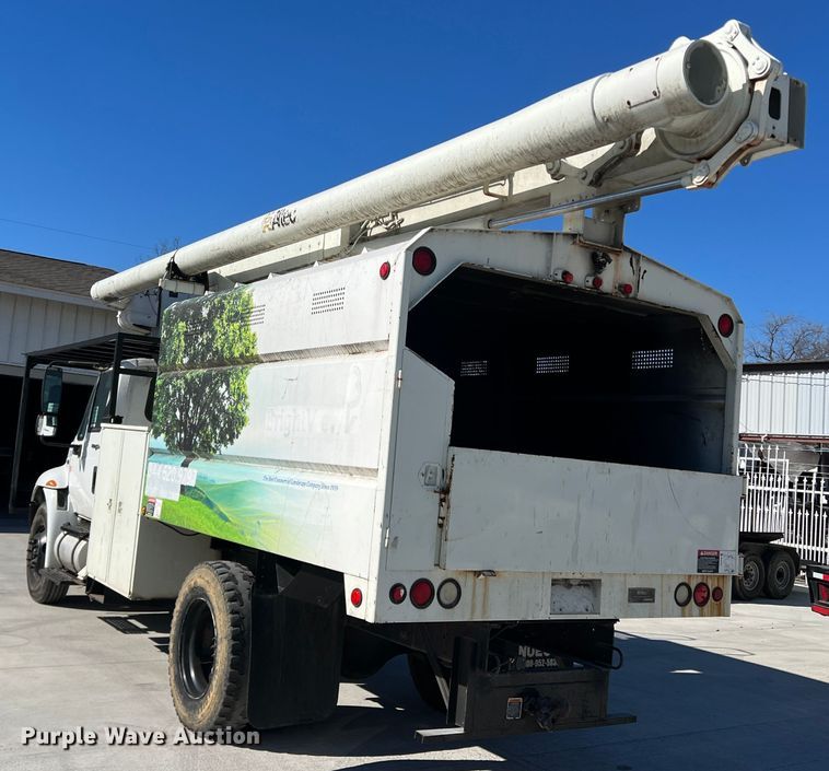 image for item JT9029 2013 International  DuraStar 4300 forestry bucket truck