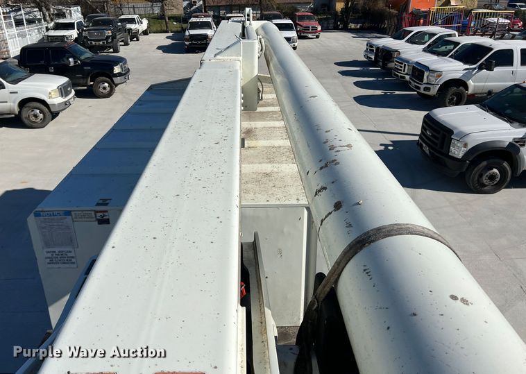 image for item JT9029 2013 International  DuraStar 4300 forestry bucket truck