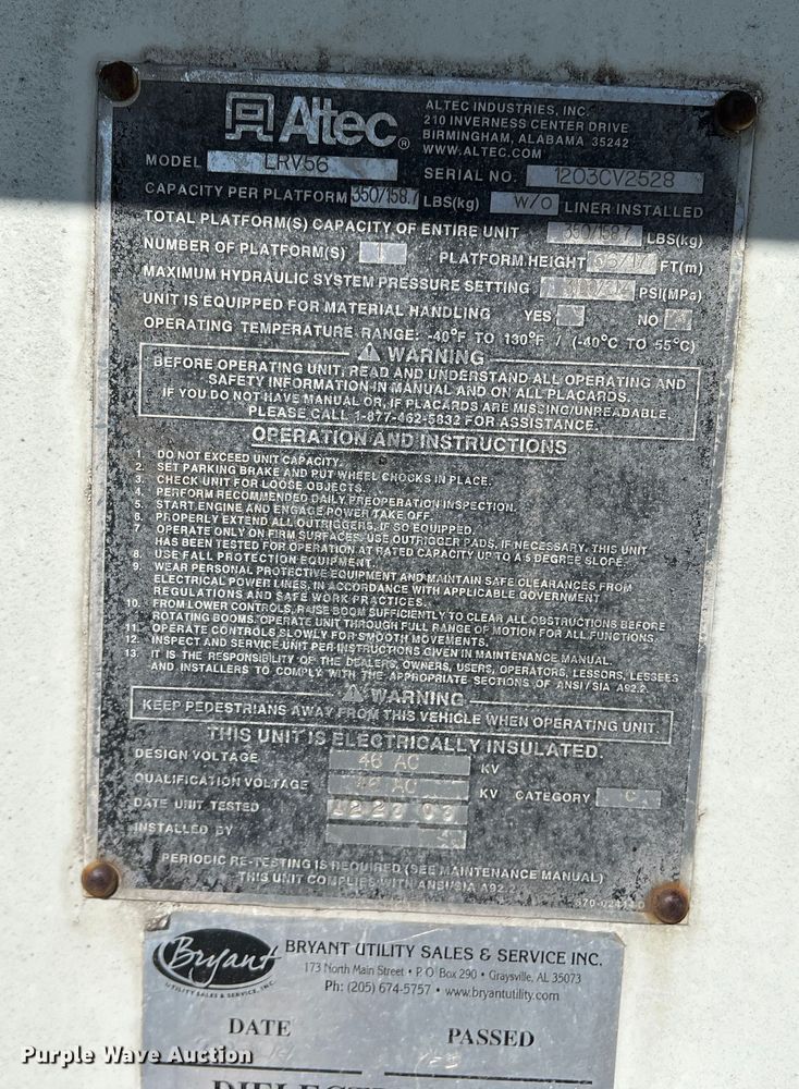 image for item JT9029 2013 International  DuraStar 4300 forestry bucket truck